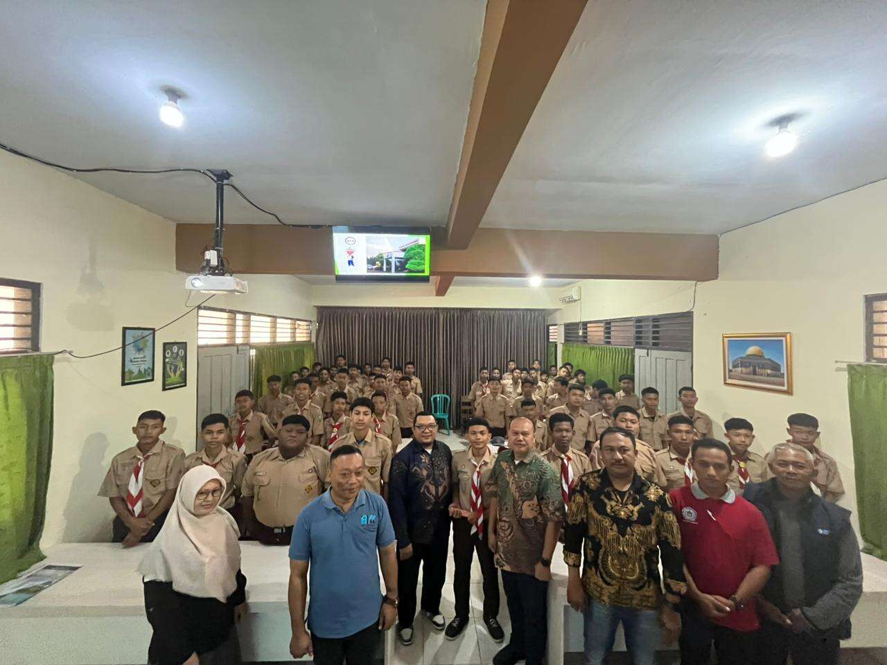 Guru Tamu dari PT. Morita Tjokro Gearindo (MTG) Pulogadung Jakarta di SMK Veteran 1 Sukoharjo 2025